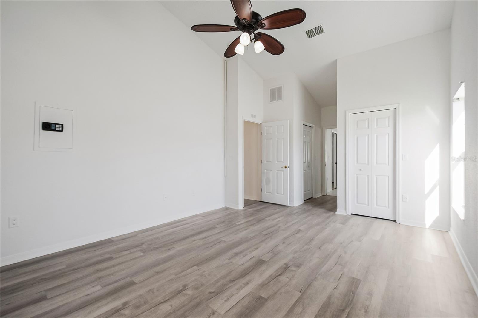 SUMMIT EAST PH 02 - Residential