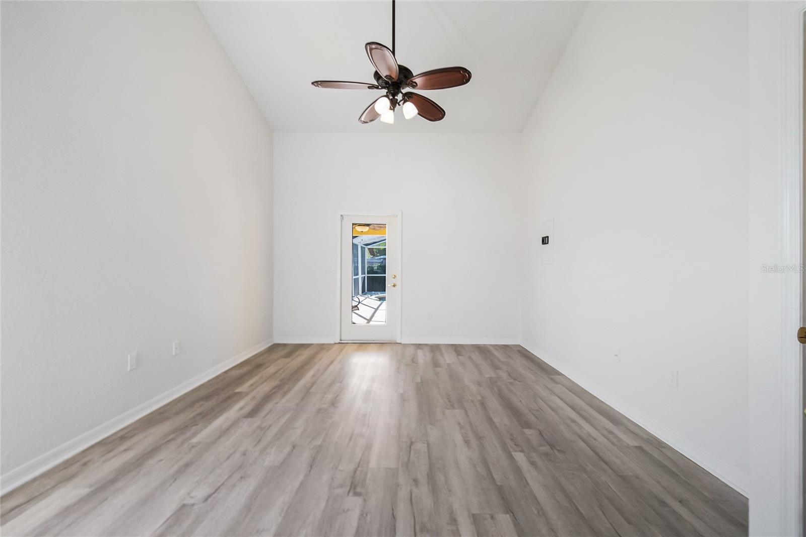 SUMMIT EAST PH 02 - Residential