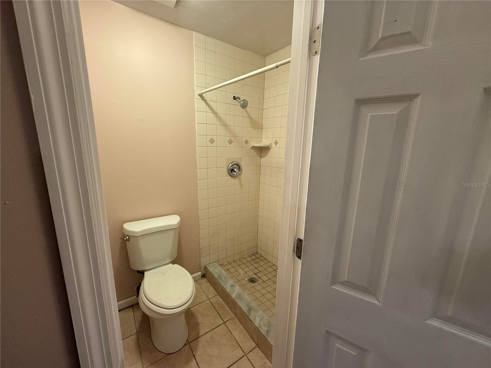 TEALWOOD COVE FIRST ADD - Residential