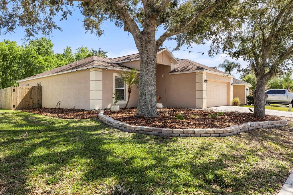 Photo of 25016 Hyde Park Boulevard, Land O Lakes, FL 34639 (MLS # TB8482215)