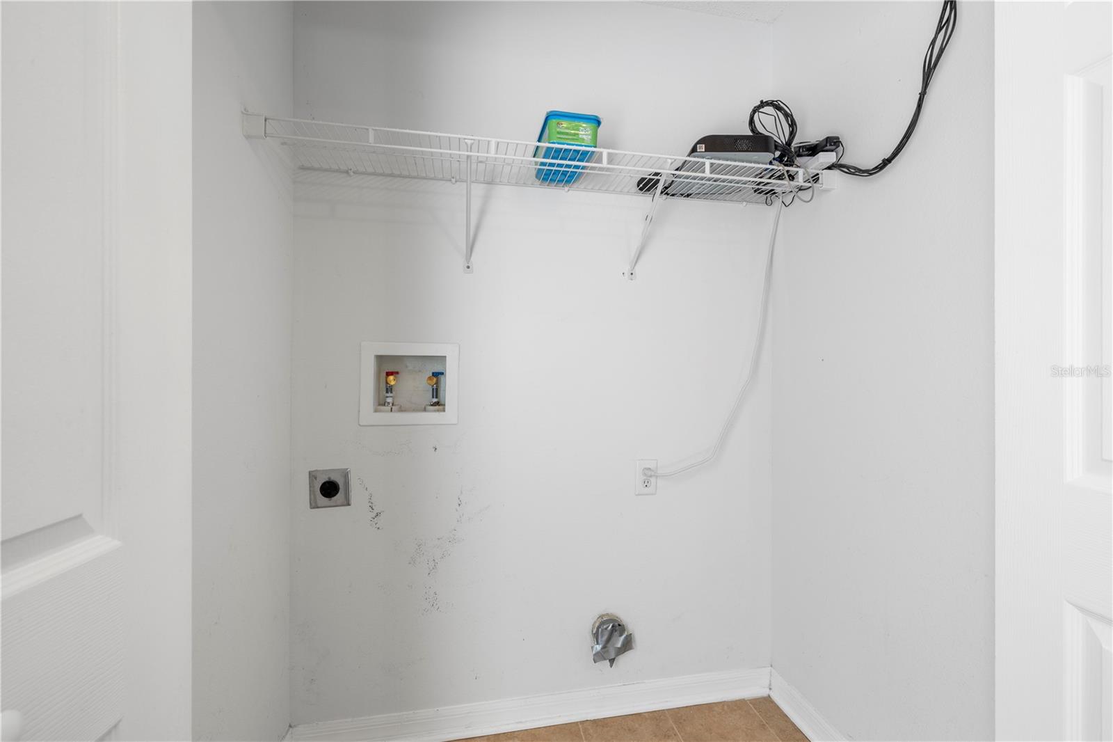 ENCLAVE PH 01 - Residential