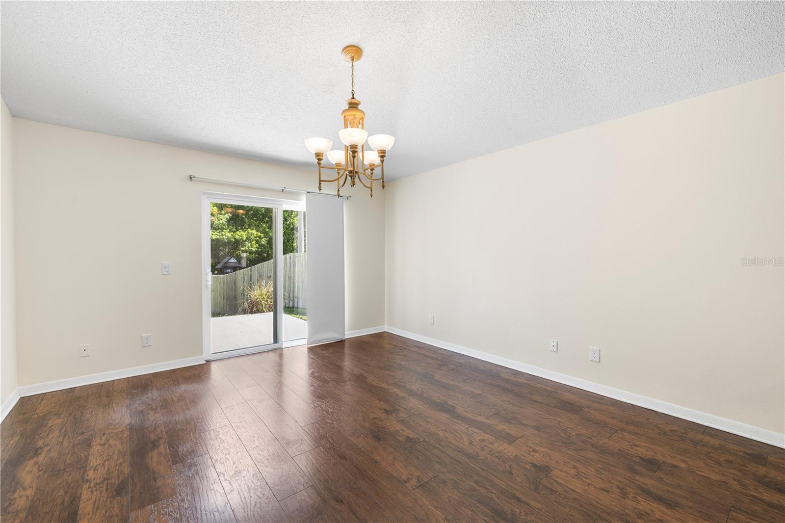 ENCLAVE PH 01 - Residential