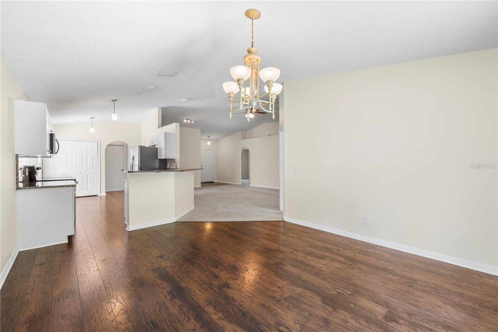 ENCLAVE PH 01 - Residential