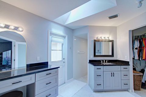 Tiny photo for 32840 Ponderosa Avenue, Deland, FL 32720 (MLS # V4944946)