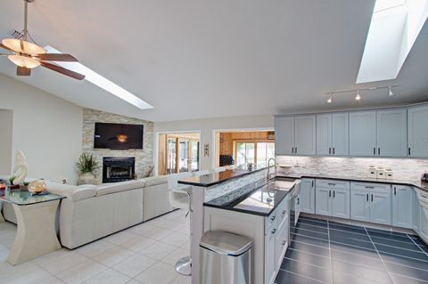 Tiny photo for 32840 Ponderosa Avenue, Deland, FL 32720 (MLS # V4944946)