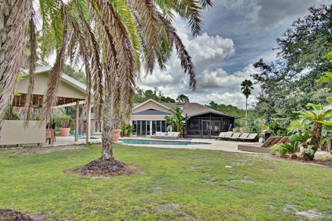 Tiny photo for 32840 Ponderosa Avenue, Deland, FL 32720 (MLS # V4944946)