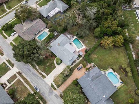 A home in LONGWOOD