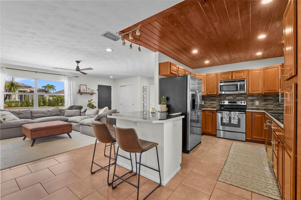 Photo of 2730 Ashton Road, Sarasota, FL 34231 (MLS # A4669186)