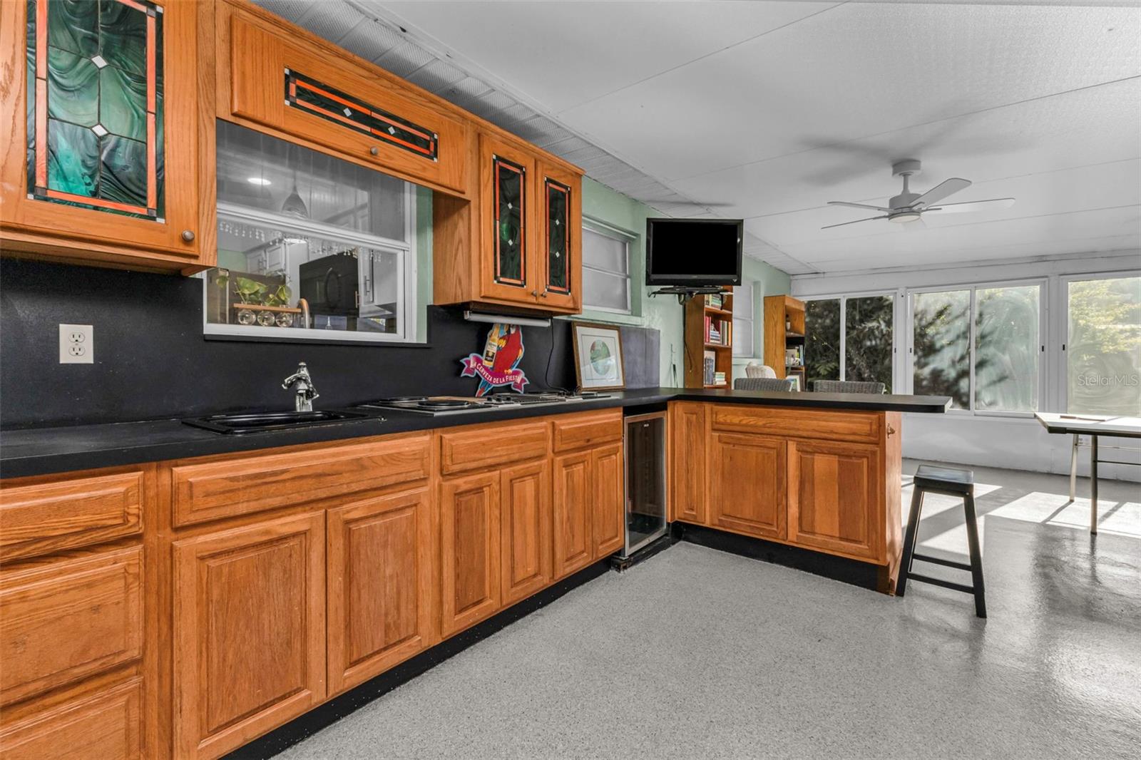 SOUTH VENICE - Residential