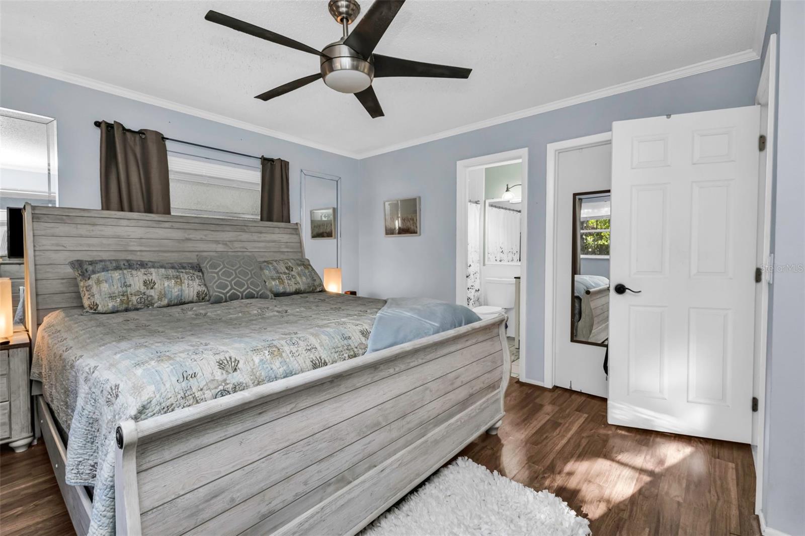 SOUTH VENICE - Residential