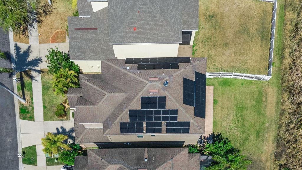 Photo of 521 Vista Ridge Drive, Ruskin, FL 33570 (MLS # TB8479926)