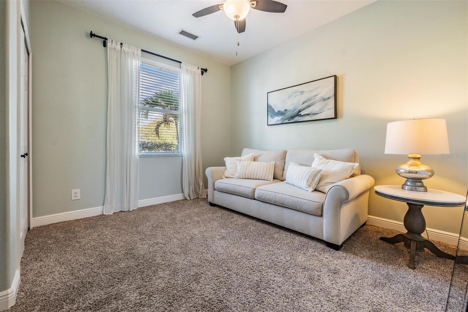 TRINITY WEST - Residential