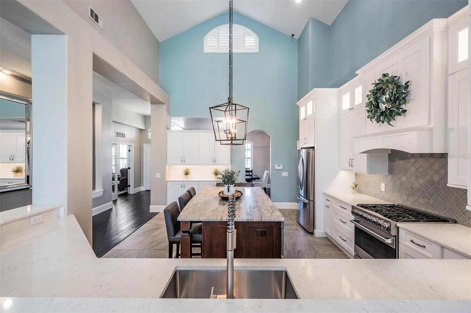 TRINITY WEST - Residential