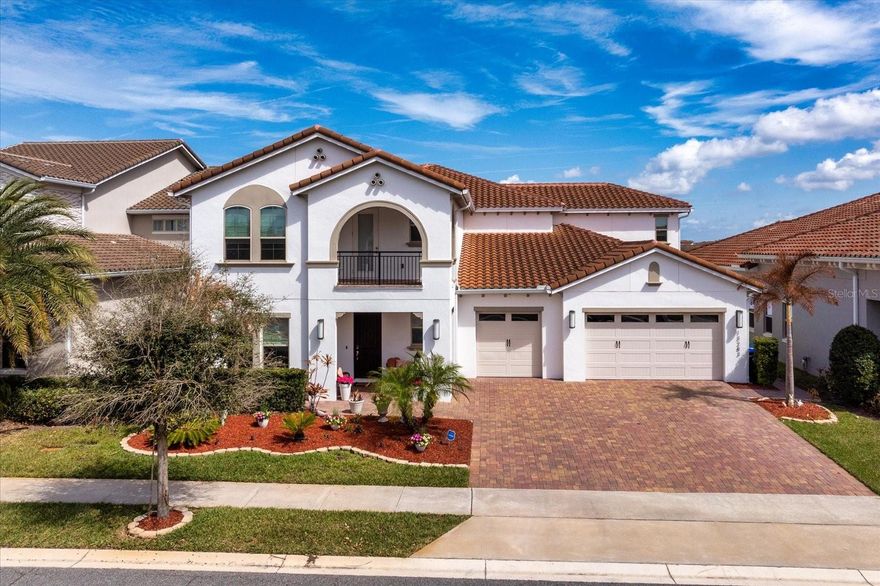When only the BEST will do. Welcome to this stunning luxury home in the gated golf community of Eagle Creek, located in the prestigious Lake Nona area of Orlando.