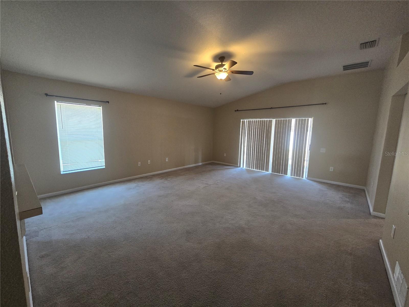 PALM COVE PH 1B - Residential Lease