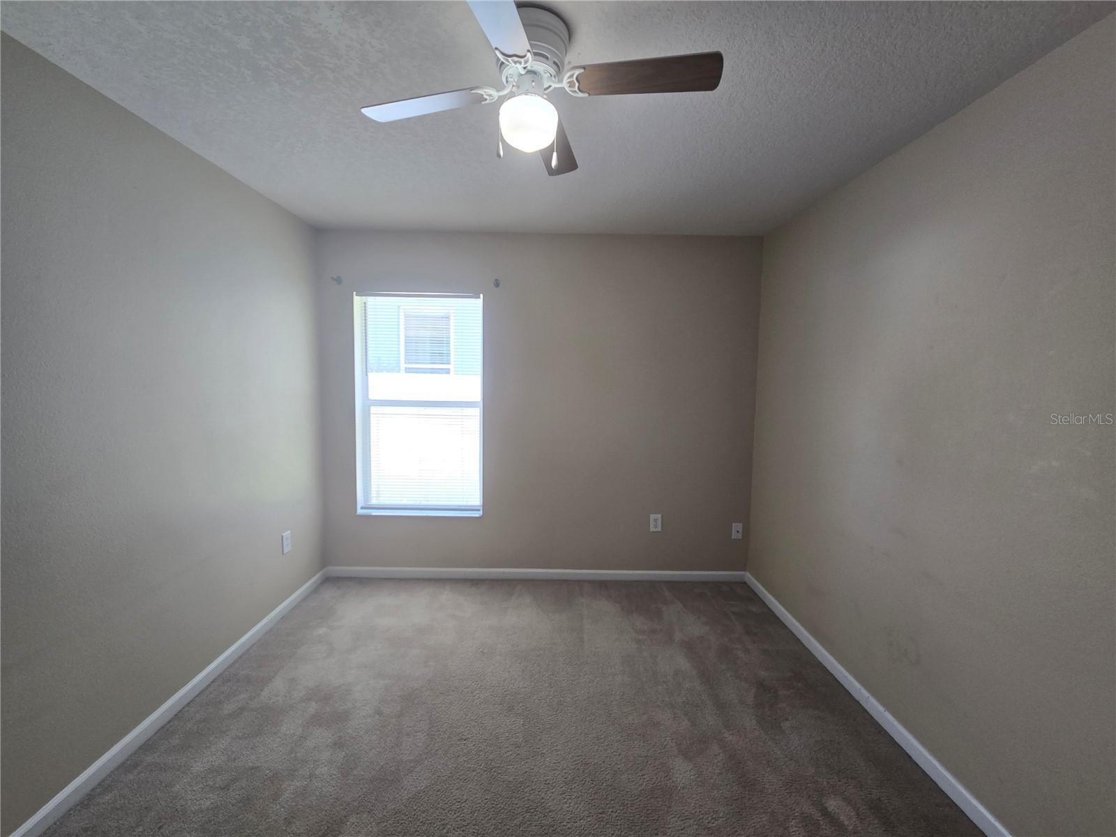 PALM COVE PH 1B - Residential Lease