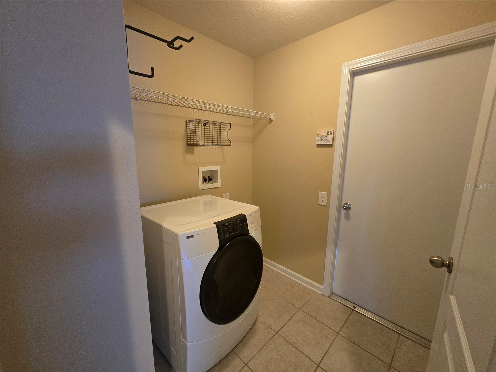 PALM COVE PH 1B - Residential Lease