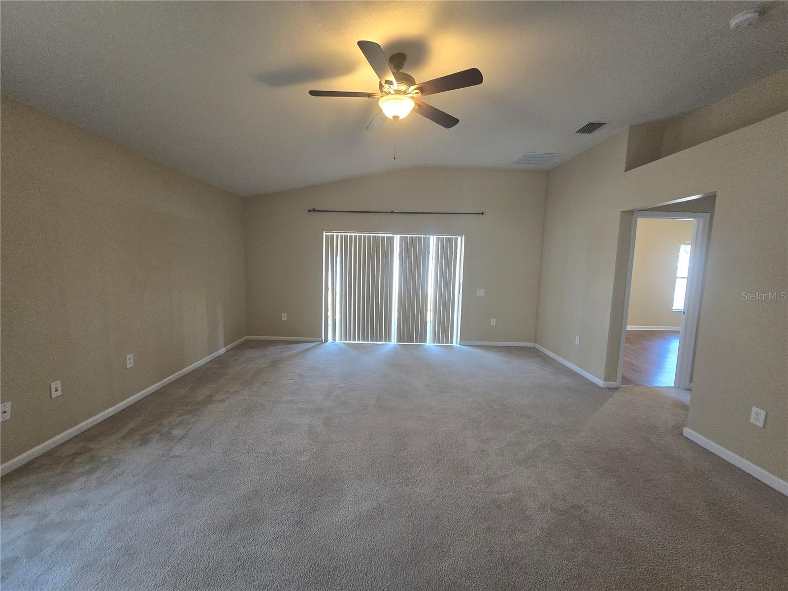 PALM COVE PH 1B - Residential Lease