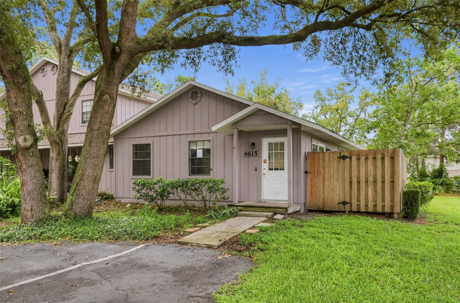 4615 LIGHTHOUSE CIRCLE 116