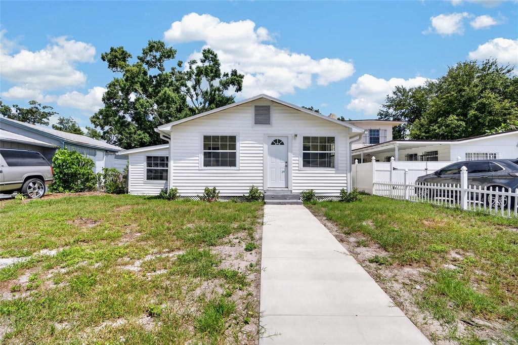 Photo of 3927 11th Avenue S, St Petersburg, FL 33711 (MLS # TB8538909)