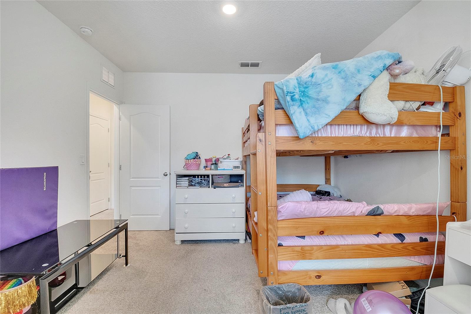 ATRIA/RIDGEWOOD LAKES - Residential Lease