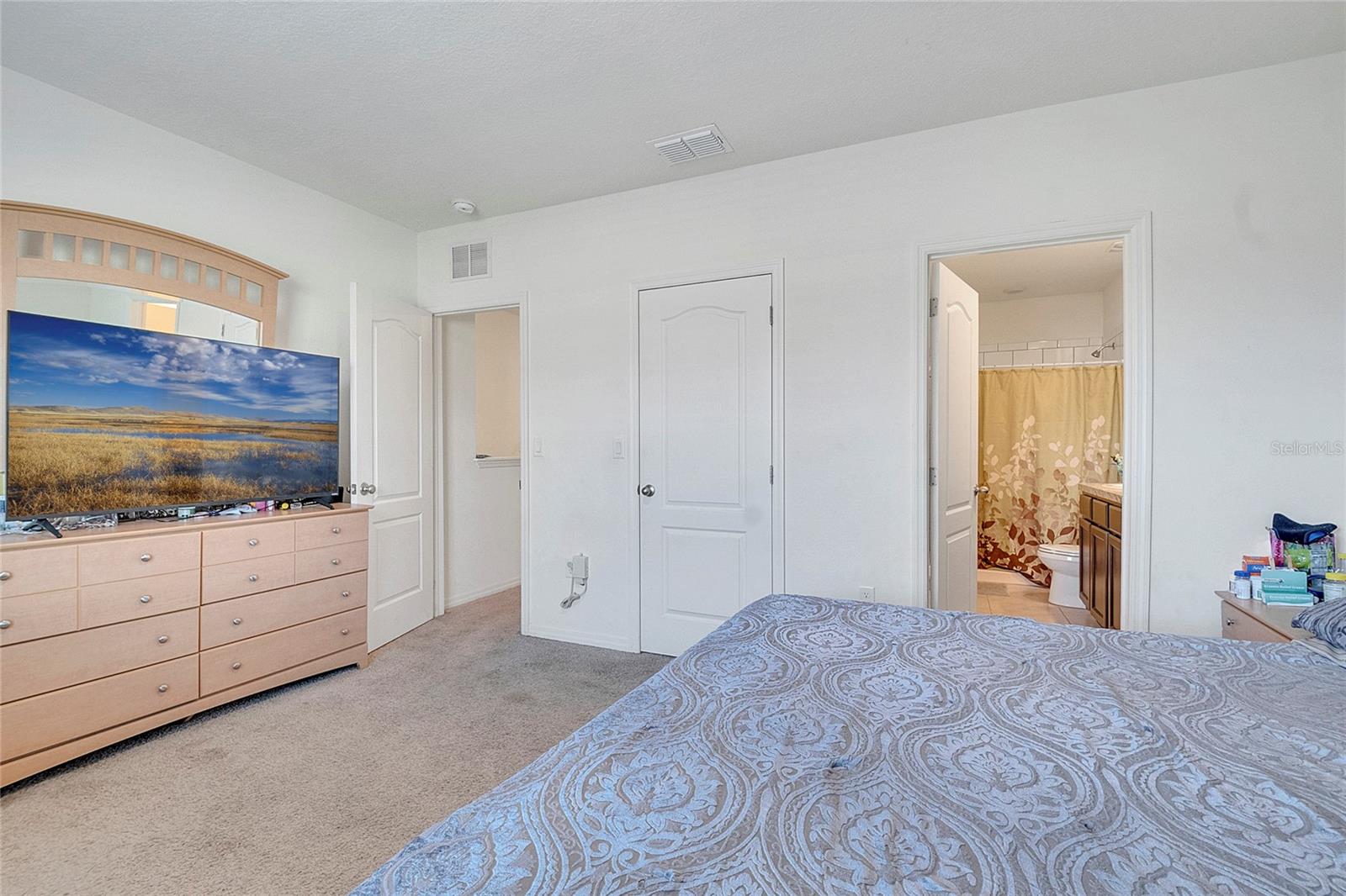 ATRIA/RIDGEWOOD LAKES - Residential Lease