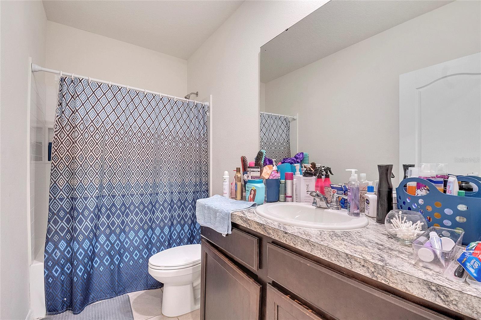 ATRIA/RIDGEWOOD LAKES - Residential Lease