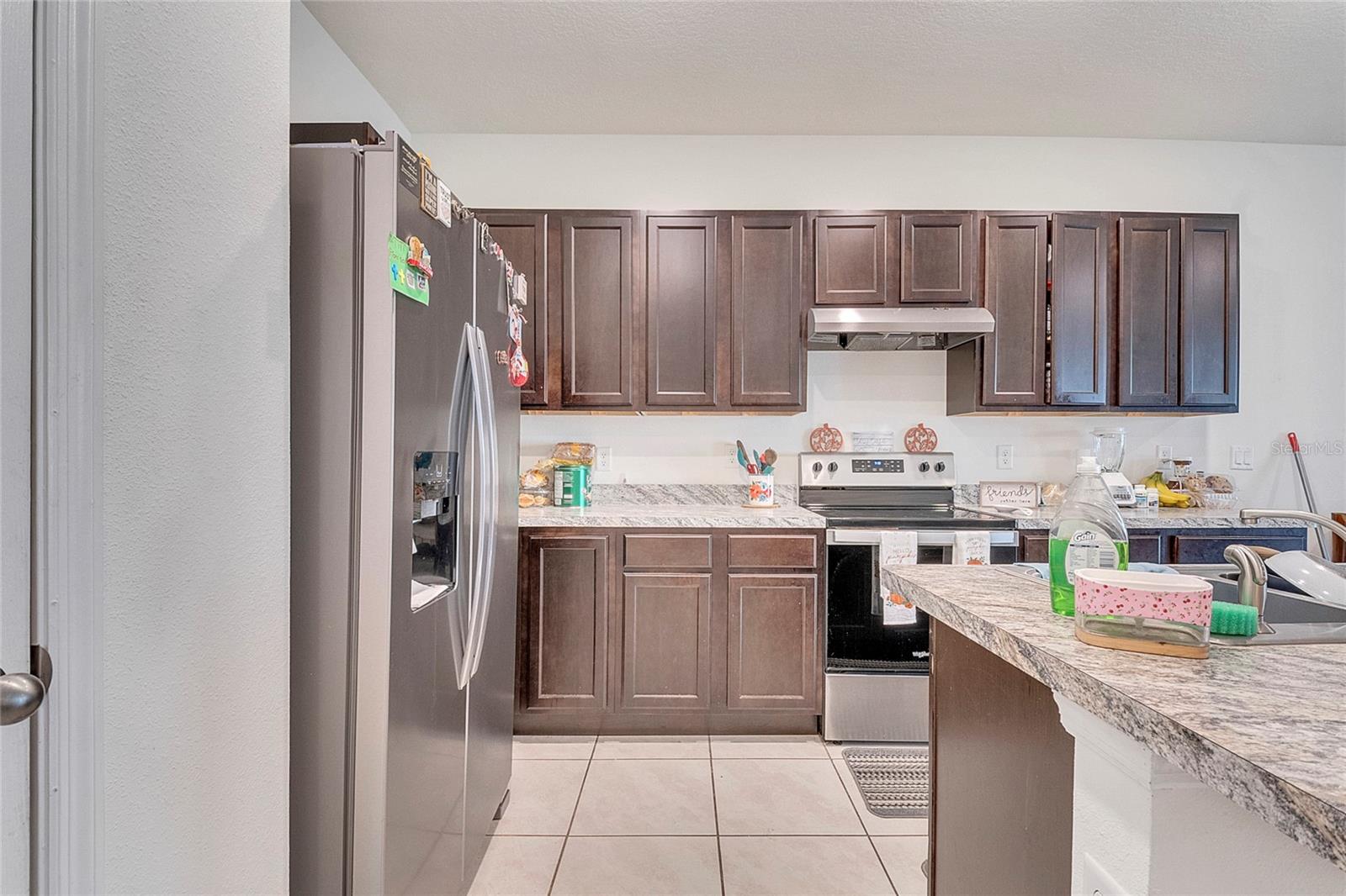ATRIA/RIDGEWOOD LAKES - Residential Lease
