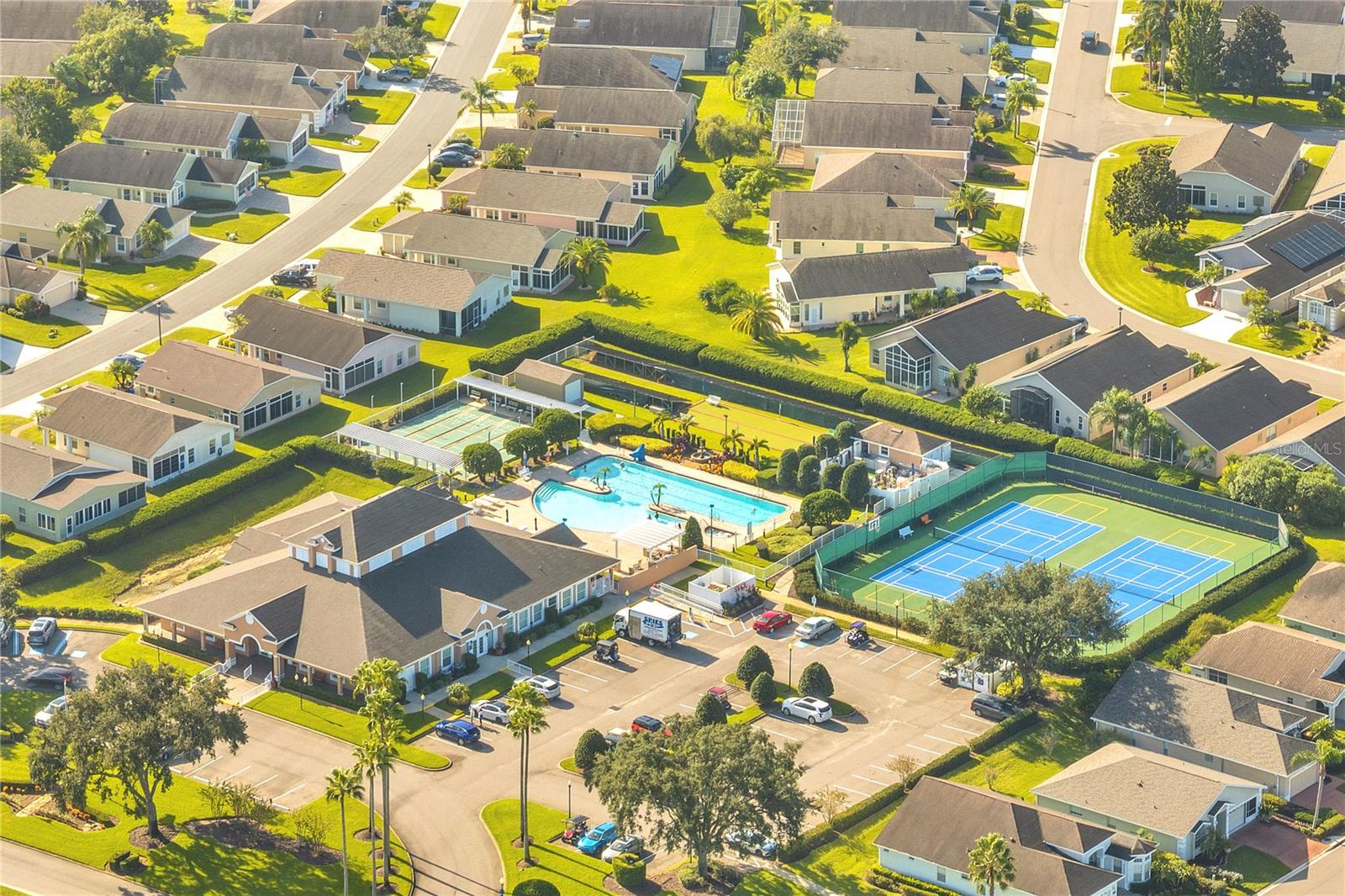 ATRIA/RIDGEWOOD LAKES - Residential Lease