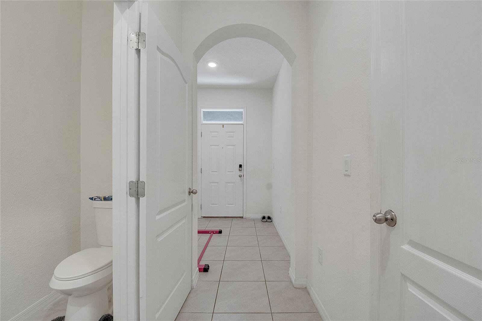 ATRIA/RIDGEWOOD LAKES - Residential Lease