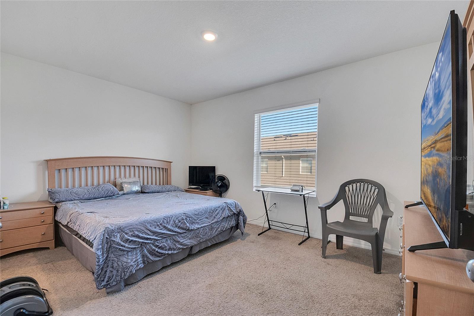 ATRIA/RIDGEWOOD LAKES - Residential Lease