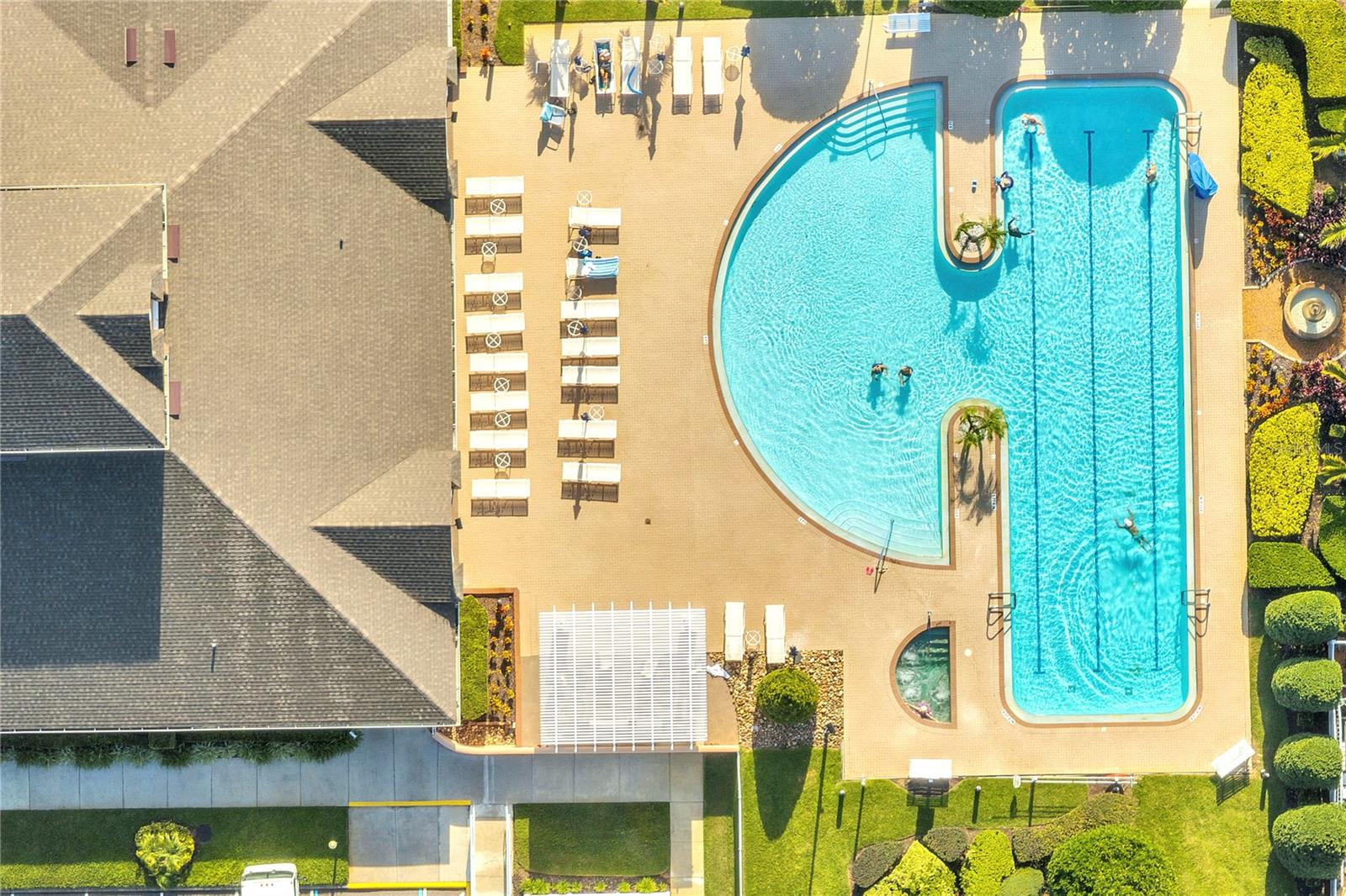 ATRIA/RIDGEWOOD LAKES - Residential Lease