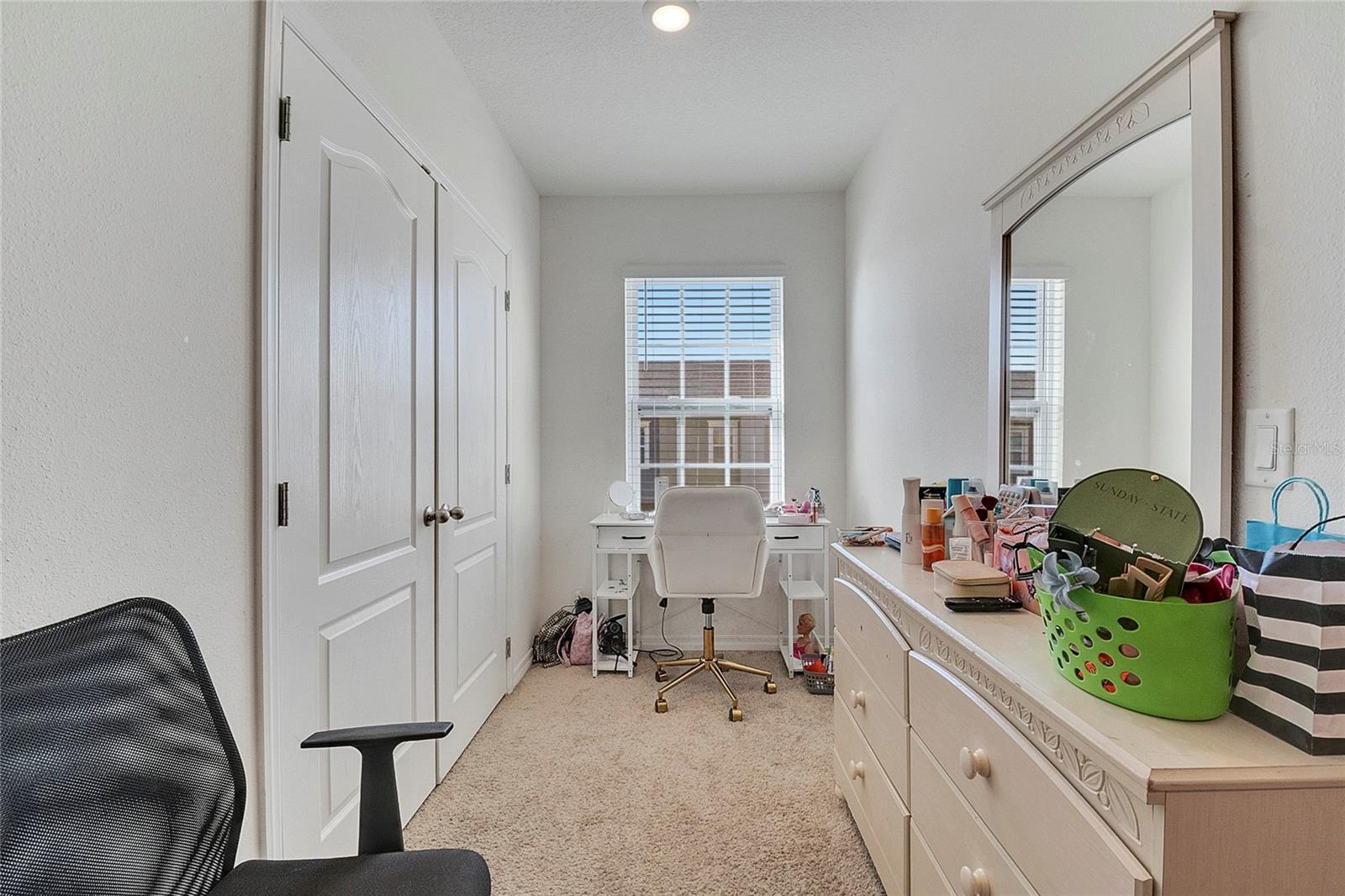 ATRIA/RIDGEWOOD LAKES - Residential Lease