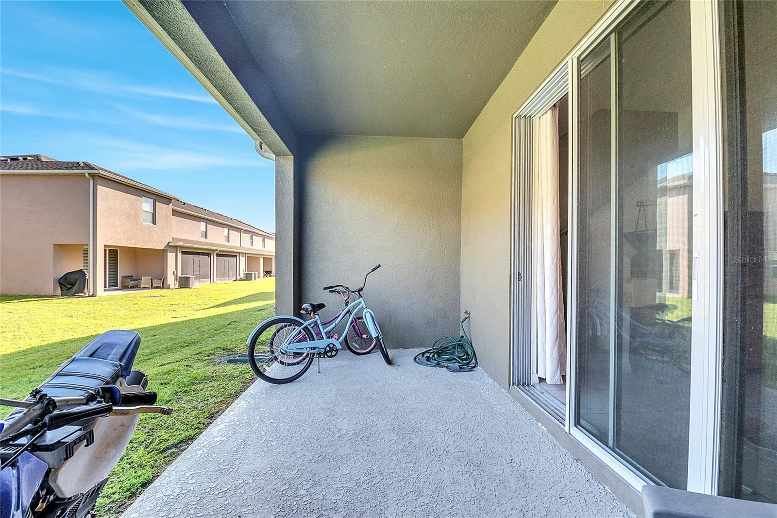 ATRIA/RIDGEWOOD LAKES - Residential Lease