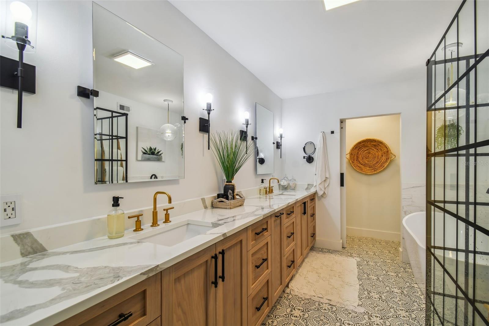 TIBBETTS ADD TO HARBOR V - Residential