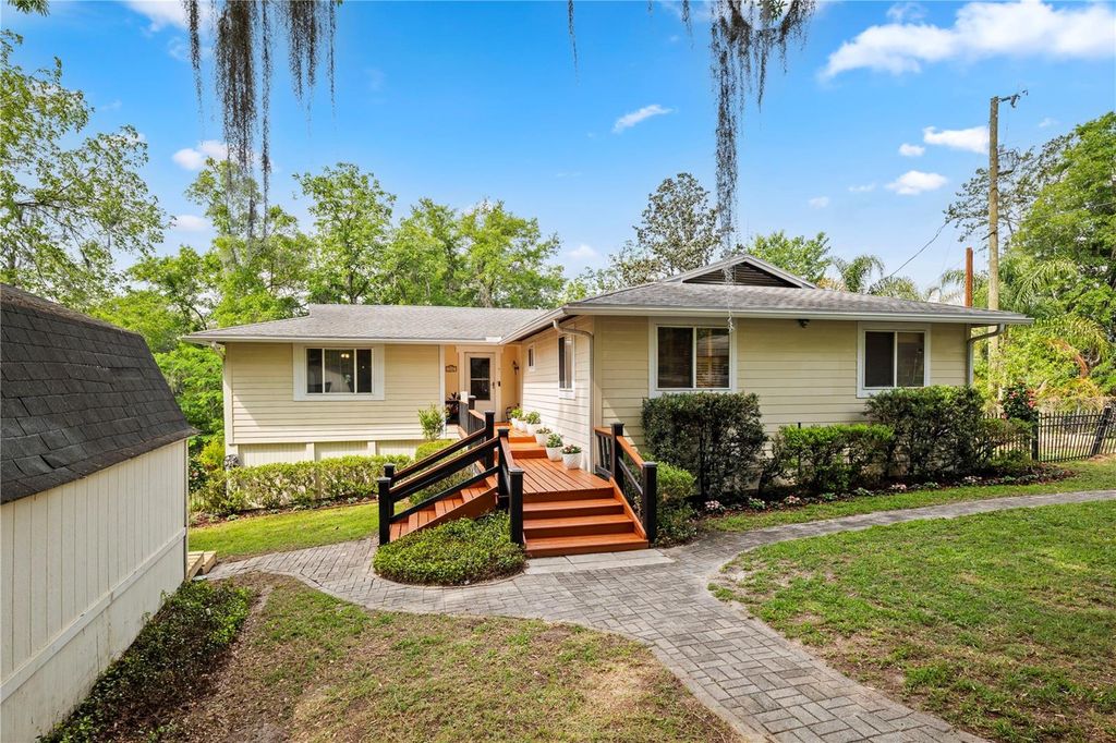 Photo of 212 Wesley Road, Green Cove Springs, FL 32043 (MLS # FC317835)