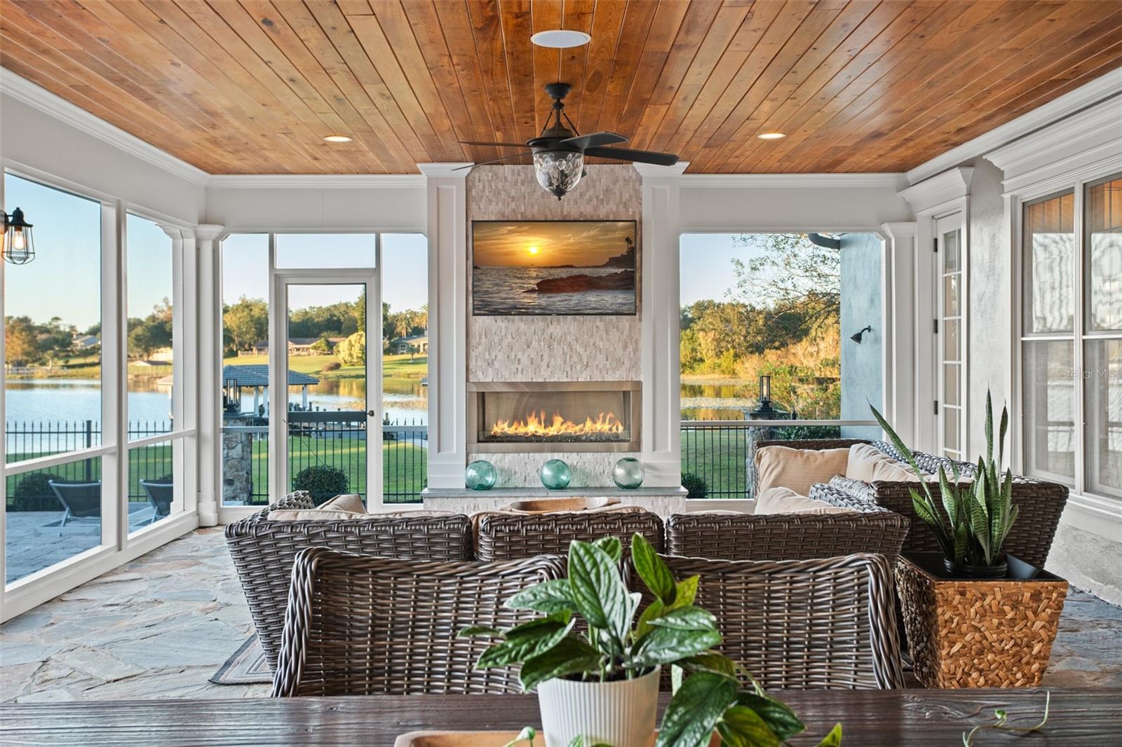 BUTLER BAY - Residential