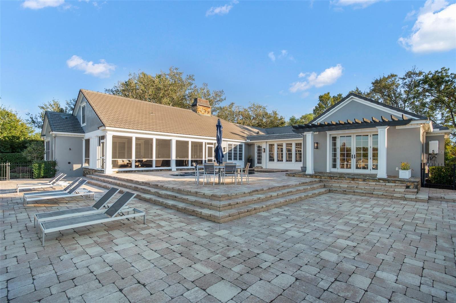 BUTLER BAY - Residential