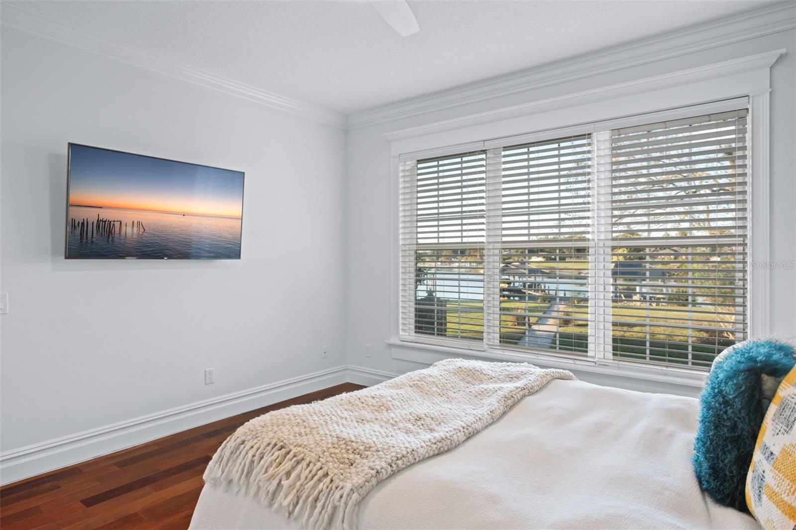 BUTLER BAY - Residential