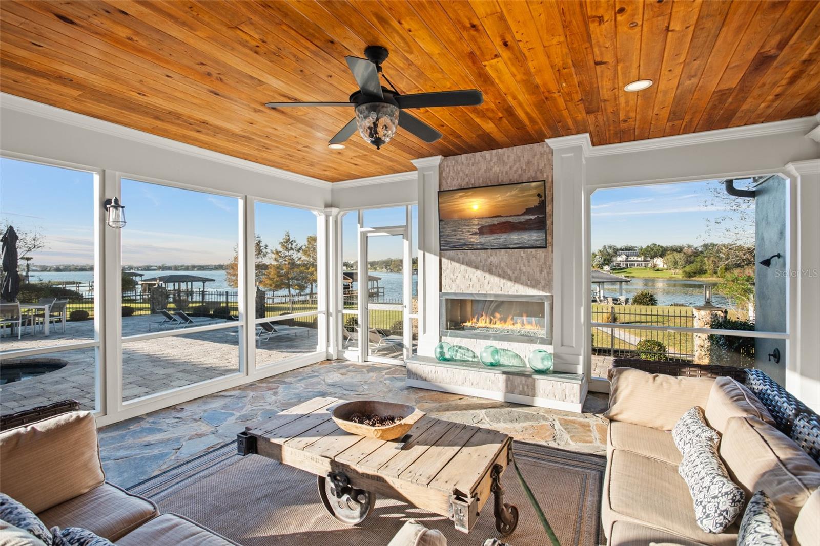 BUTLER BAY - Residential