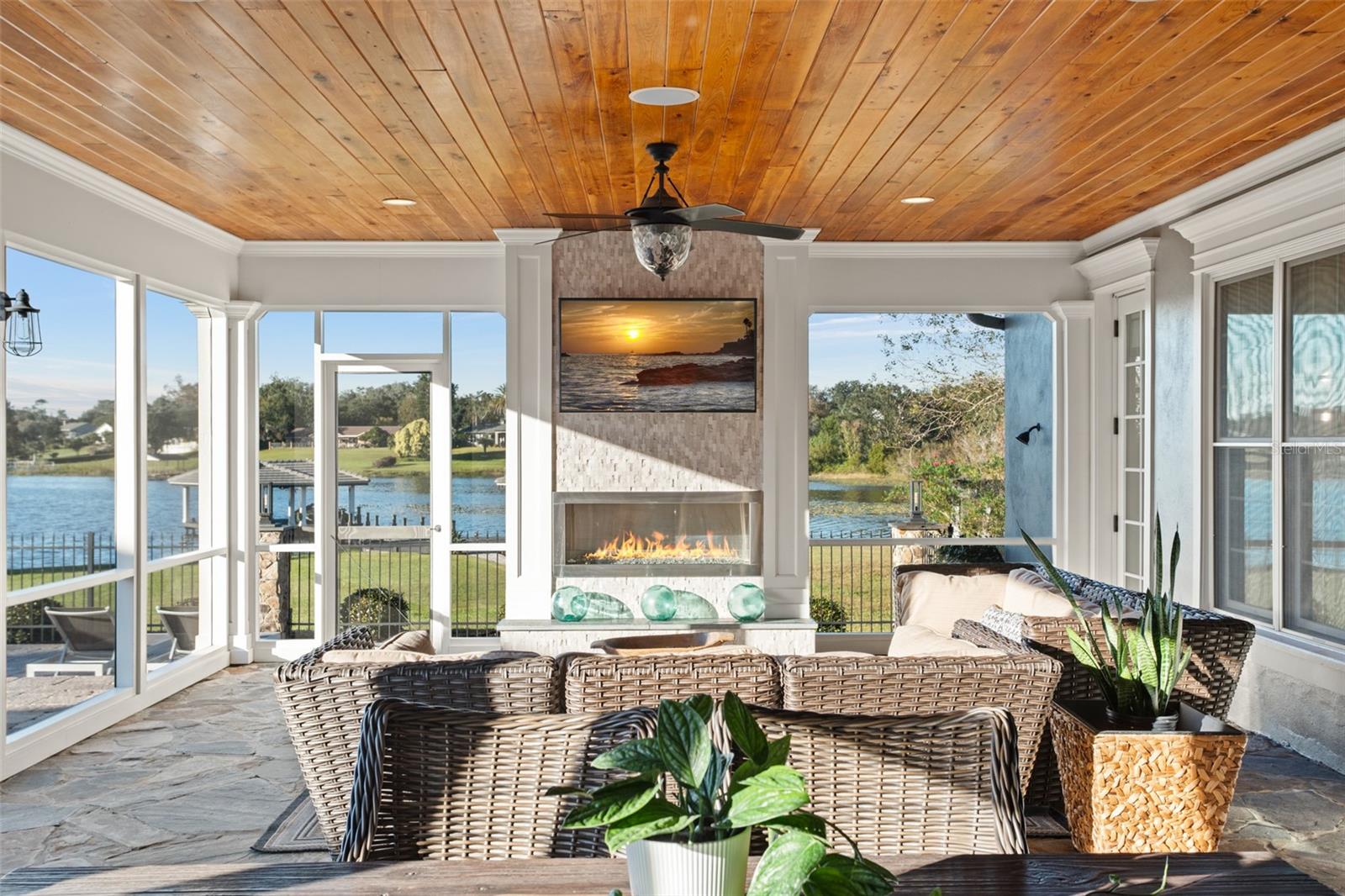 BUTLER BAY - Residential