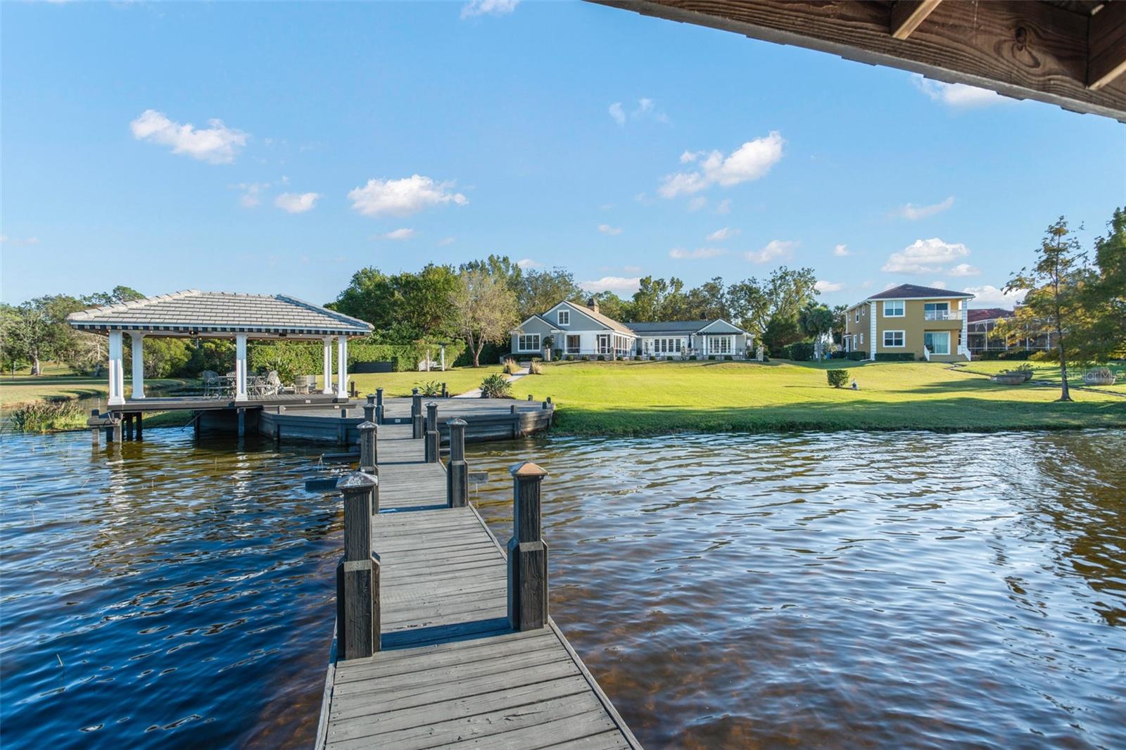 BUTLER BAY - Residential