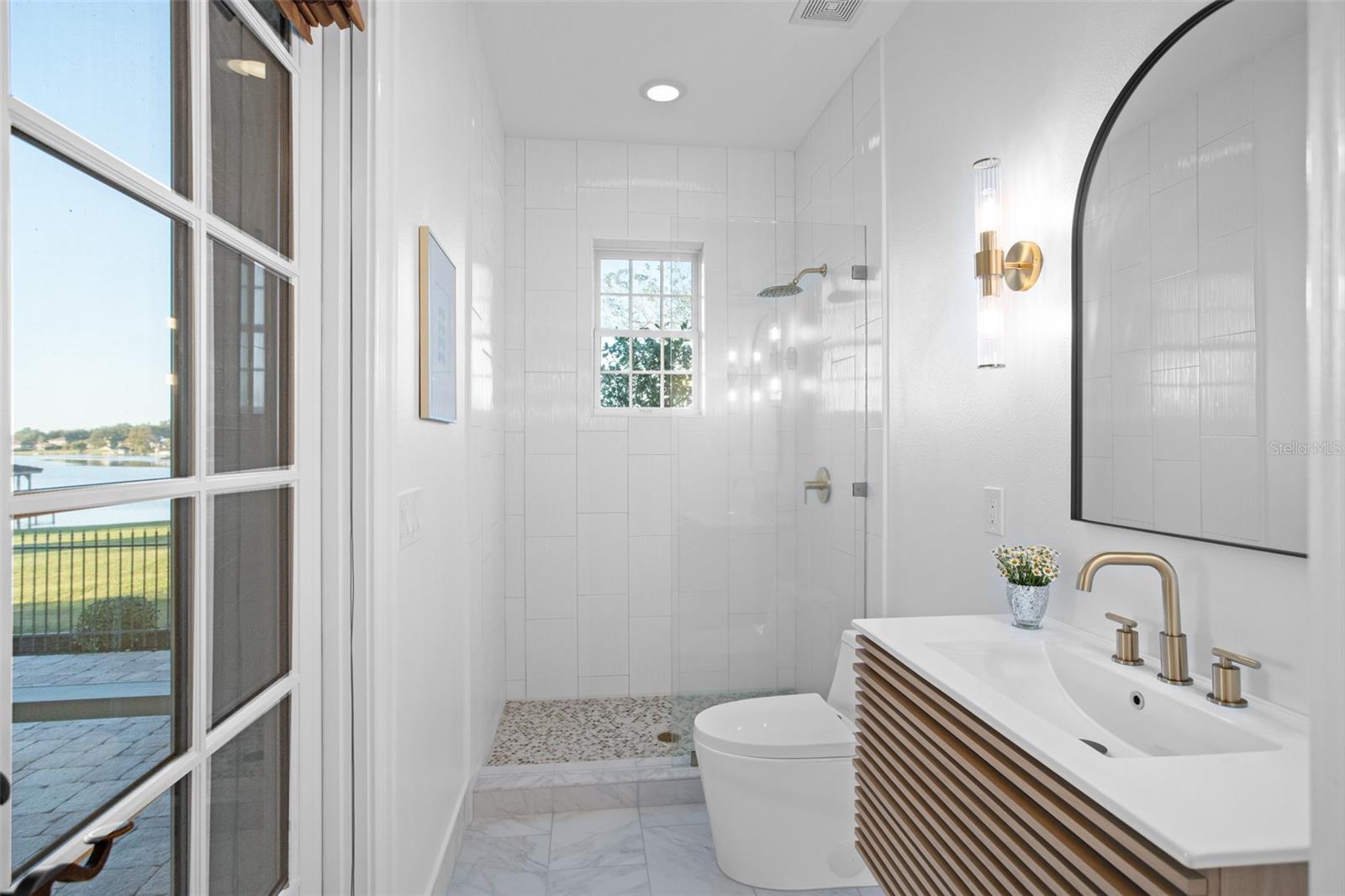 BUTLER BAY - Residential