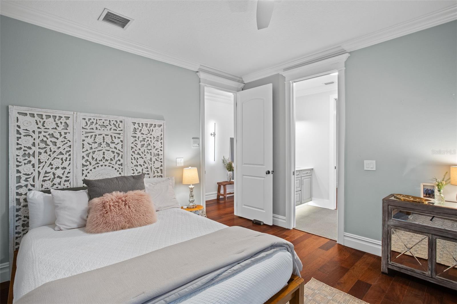 BUTLER BAY - Residential