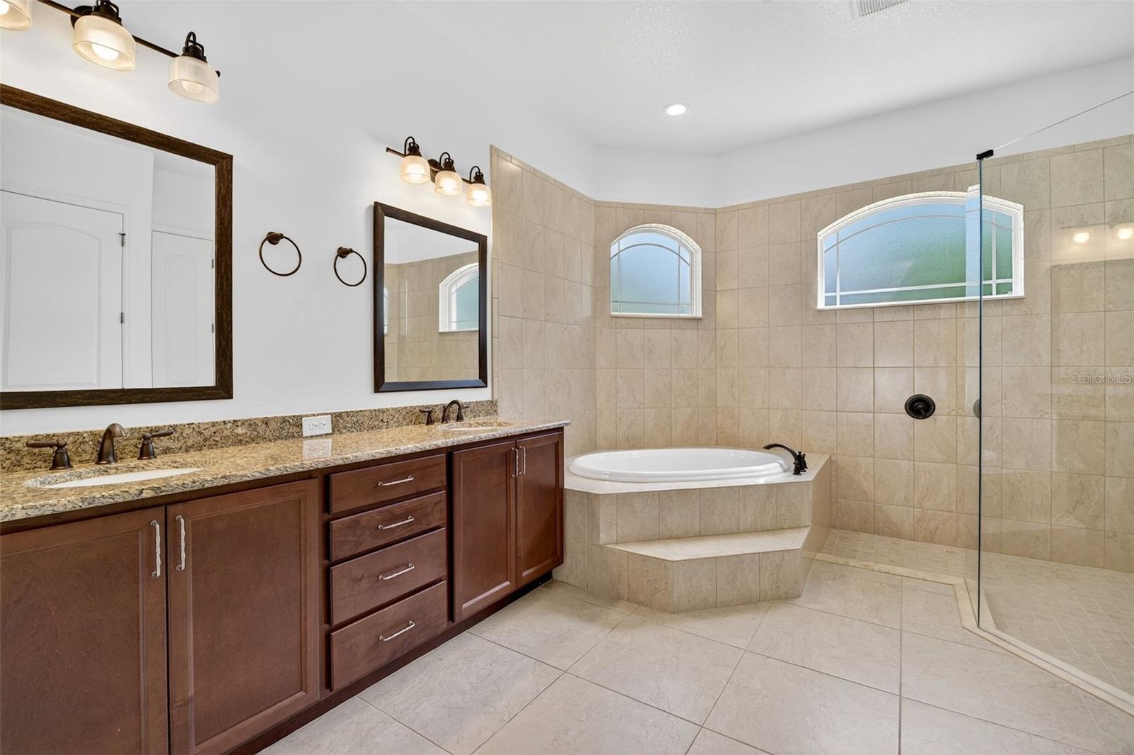 CANAVERAL GRVS SUB - Residential