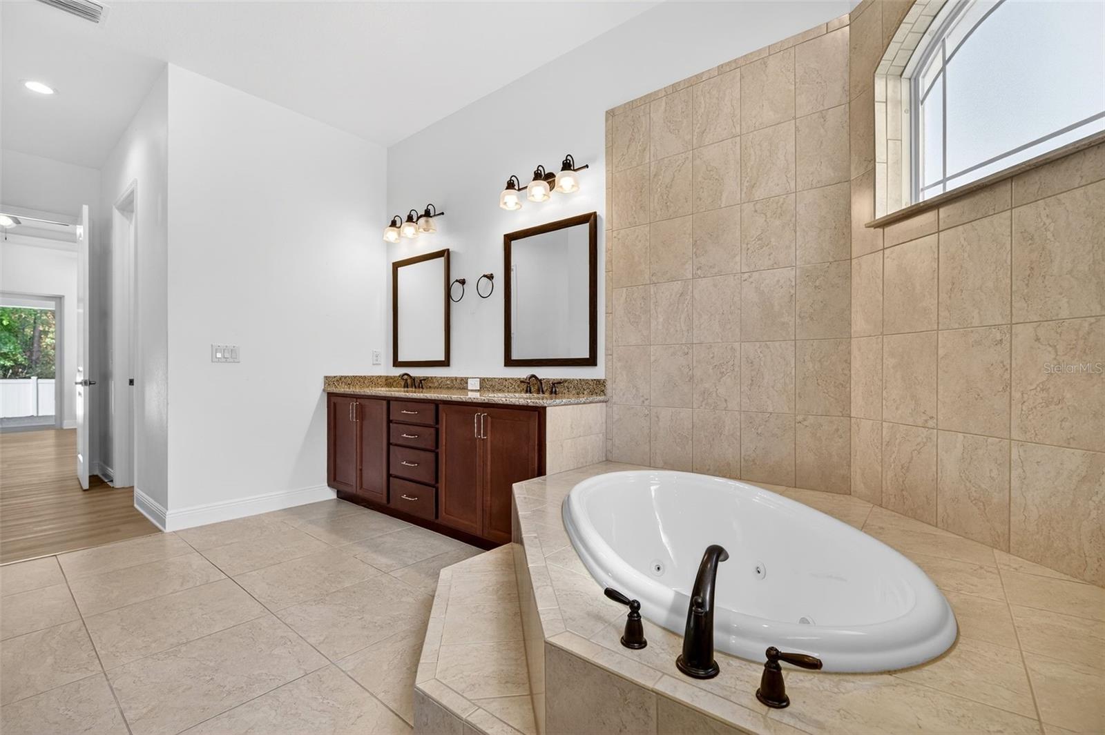 CANAVERAL GRVS SUB - Residential