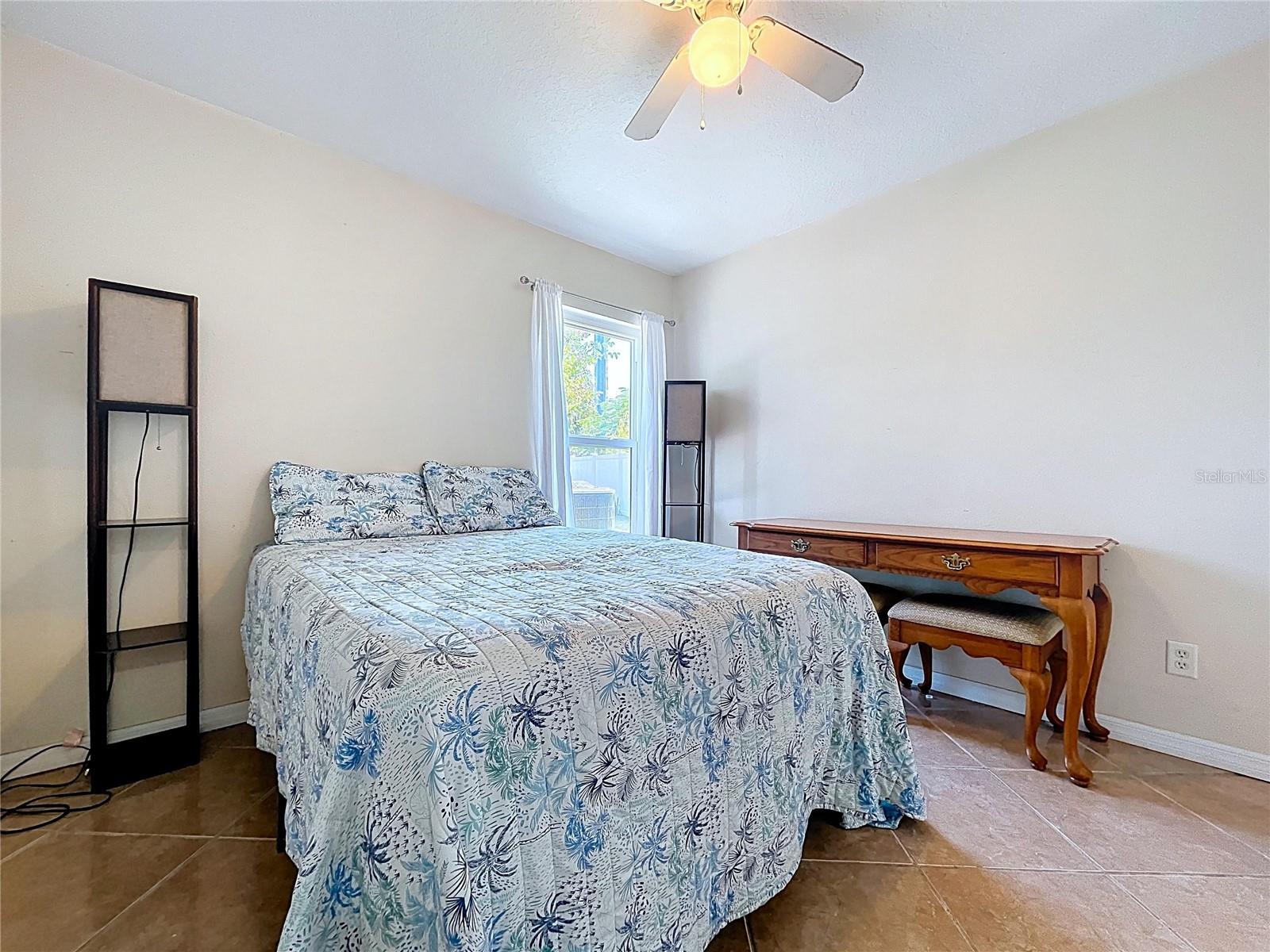 WELLINGTON NORTH AT BAY PARK - Residential