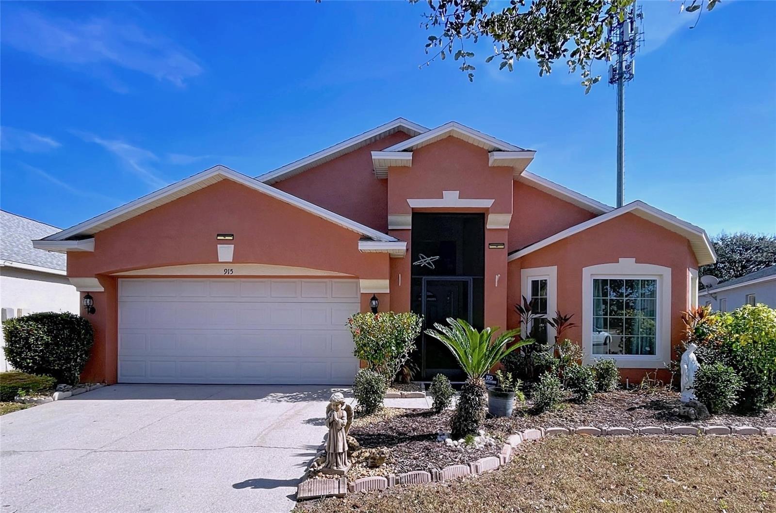 WELLINGTON NORTH AT BAY PARK - Residential