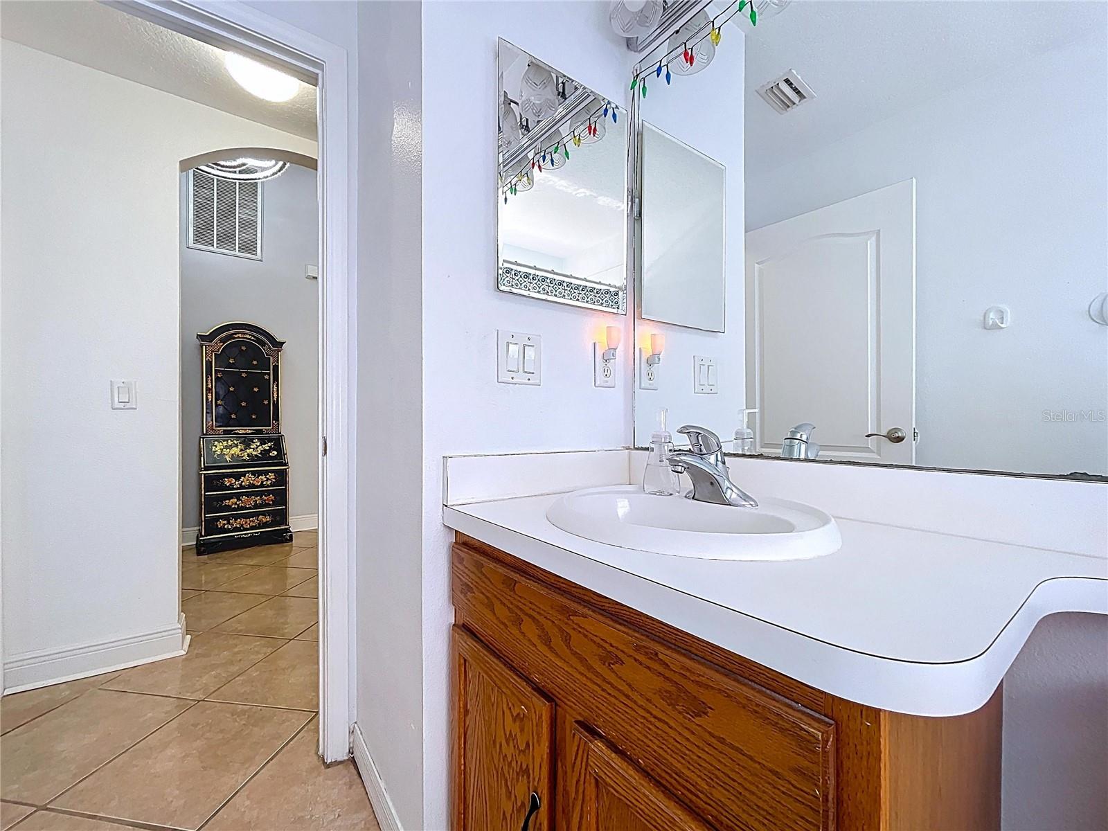 WELLINGTON NORTH AT BAY PARK - Residential