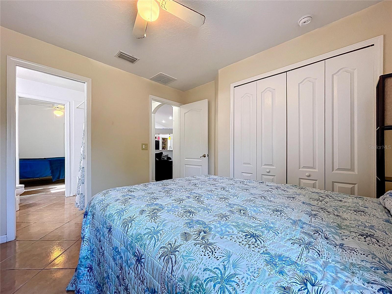 WELLINGTON NORTH AT BAY PARK - Residential